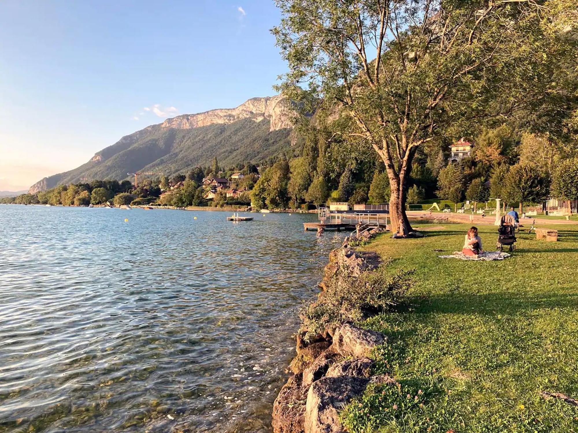 Cabane Pour Vos Vacances A 190M Du Lac D'Annecy Мантон-Сен-Бернар Екстер'єр фото